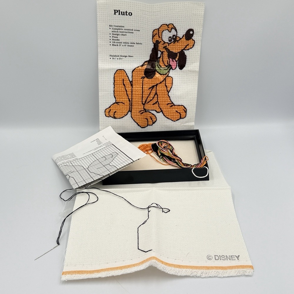 VTG Disney Pluto Counted Cross Stitch Kit 18 Ct Aida Frame Floss Needle